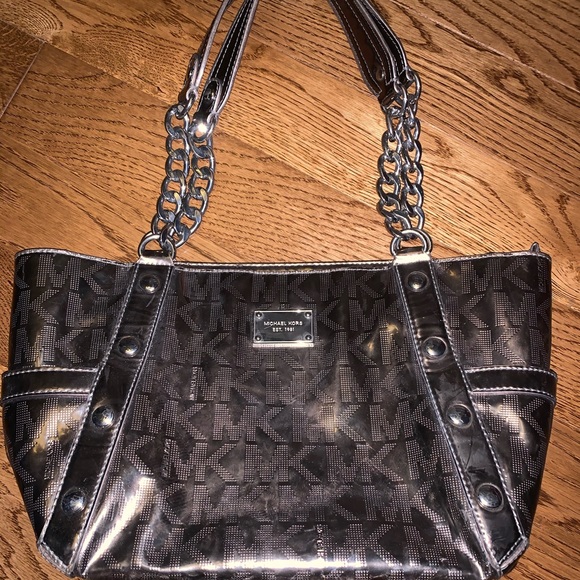 Michael Kors purse - Picture 1 of 4